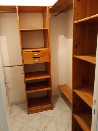  Appartement à louer 3 pièces 70 m²