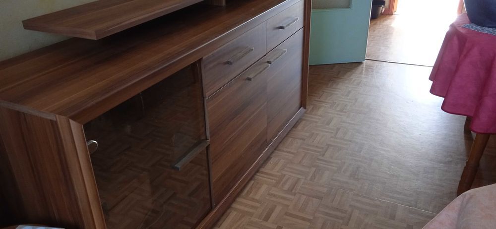 cause d&eacute;m&eacute;nagement living bas bois solide salle &agrave; manger 3 portes 2 tiroirs dimensions longueur 200cm hauteur 90cm largeur 55cm &agrave; r&eacute;cup&eacute;rer Meubles