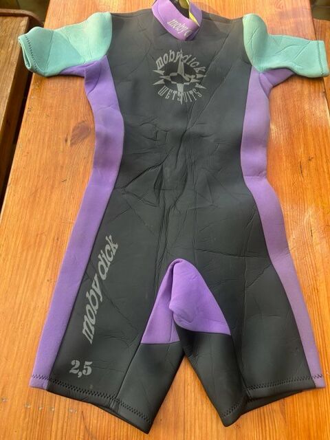 Combinaison nautisme manches courtes 25 Ostricourt (59)