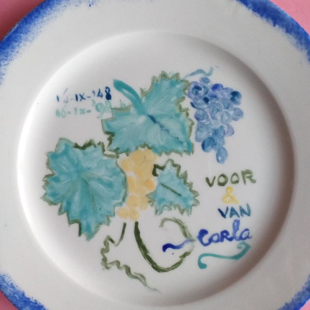  Assiette d&eacute;corative &agrave; d&eacute;cor de vigne 