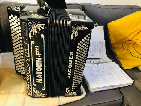 accordon pro  Meaugein acoustique quipe midi Ennery (95)