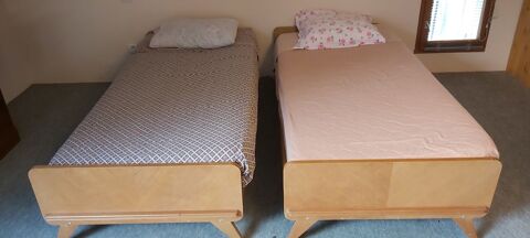 Lits Jumeaux sur Pieds. 60 Penne-d'Agenais (47)