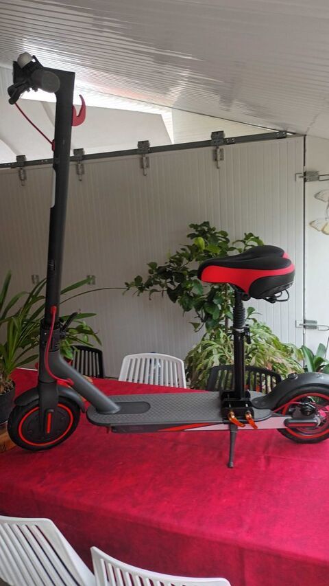 trottinette �lectrique xiaomi Mi Electric M365 Etat proche du neuf 170 Tarbes (65)