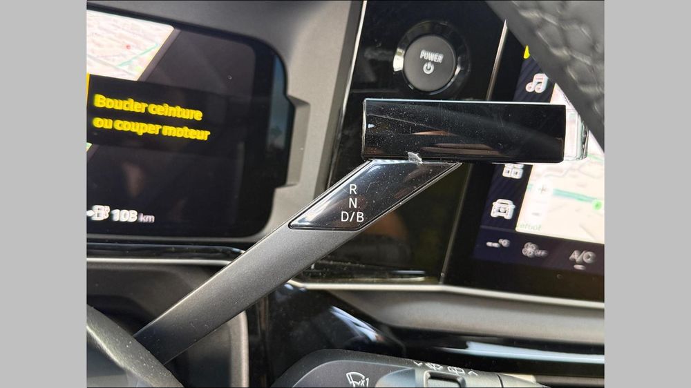 R5 Renault 5 E-Tech Electrique 150 ch autonomie confort Iconic 2025 occasion 91300 Massy