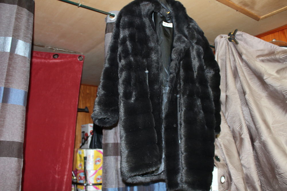 Manteau fausse fourrure occasion hot sale