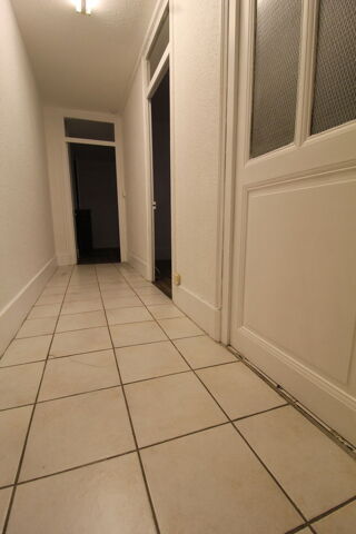  Appartement à louer 2 pièces 37 m²