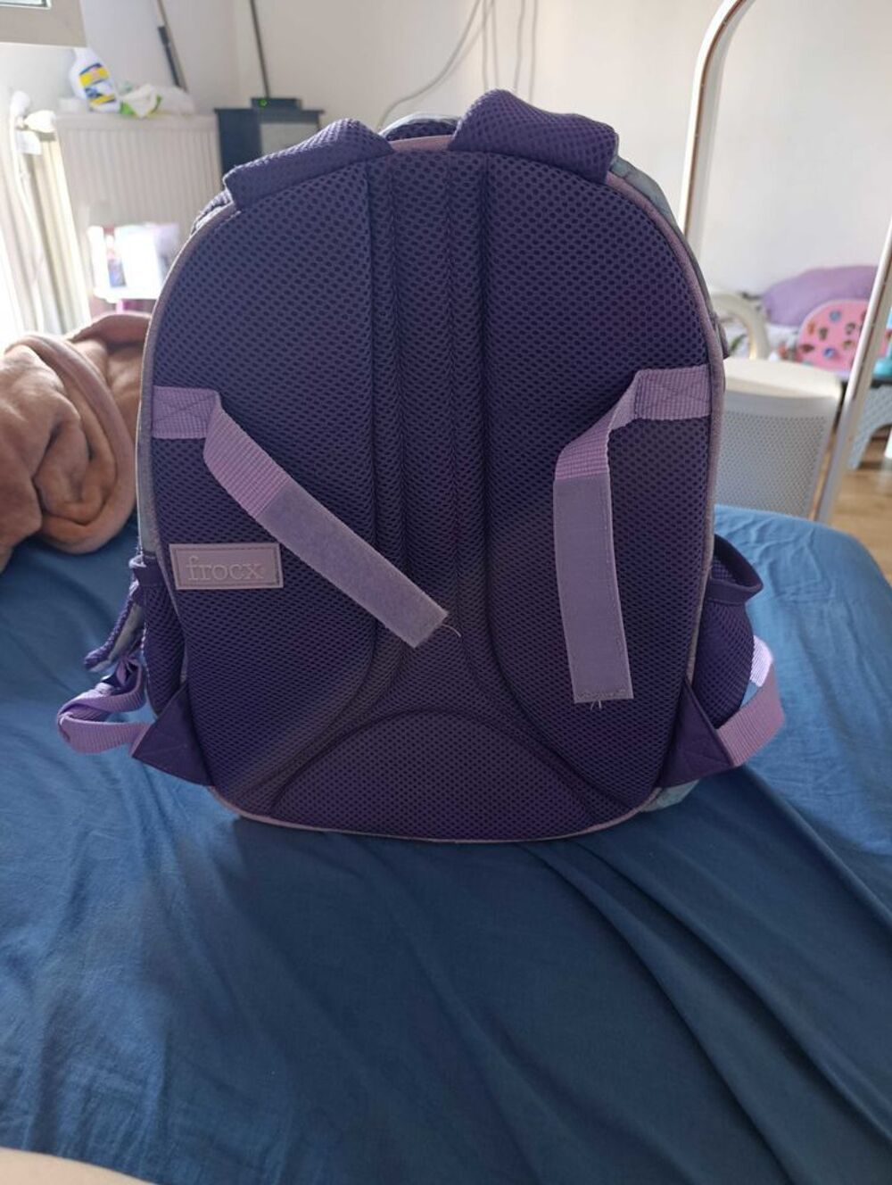 cartable pour enfant neuf avec trousse offert Jeux / jouets