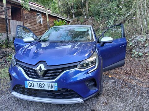 Renault Captur E-Tech hybride rechargeable 160 Rive Gauche 2023 occasion Pointe-Noire 97116