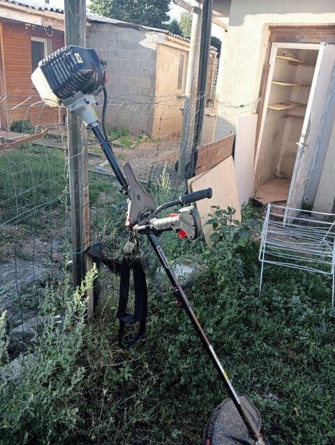 DEBROUSAILLEUSE 60 Le Quesnel (80)