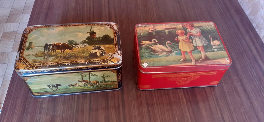 2 BOITES ANCIENNES EN METAL 