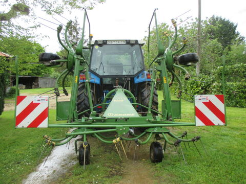 Faneuse Krone 4000 79120 Chey