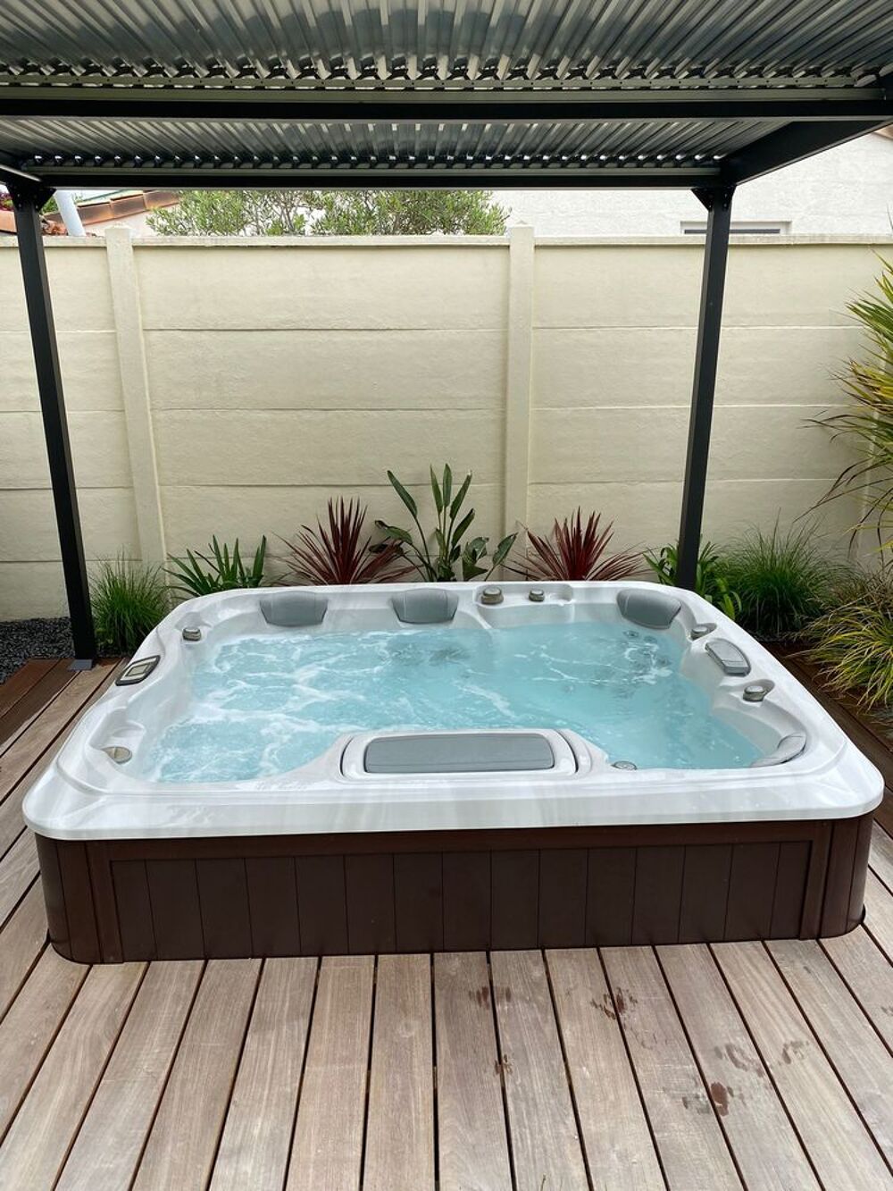 Sundance spa modele Marin serie 880 Jardin