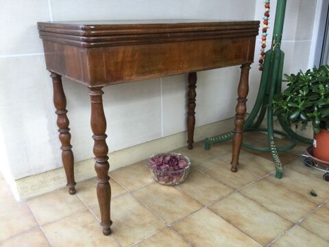 Table de jeux d'�poque Louis-Philippe � plateau portefeuille 40 Saint-Germain-en-Laye (78)