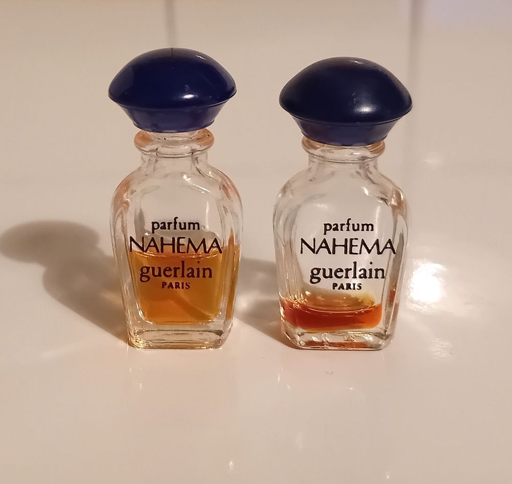 8 miniatures de parfum &agrave; 3,50  
