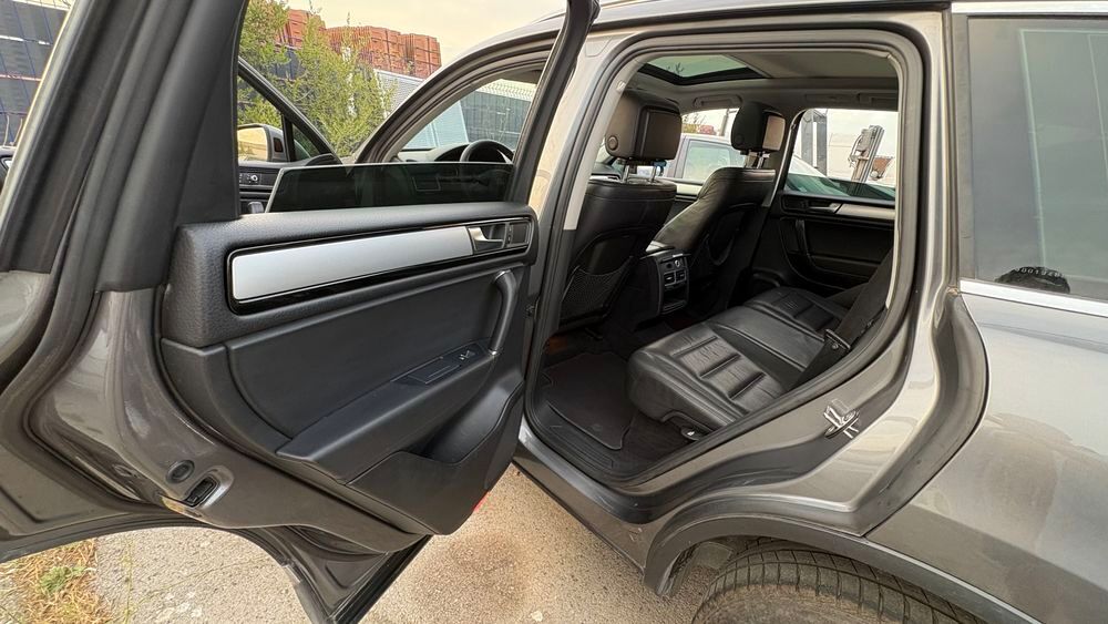 Touareg 3.0 V6 TDI 240 FAP 4Motion Carat Edition Tiptronic A 2010 occasion 11370 Leucate