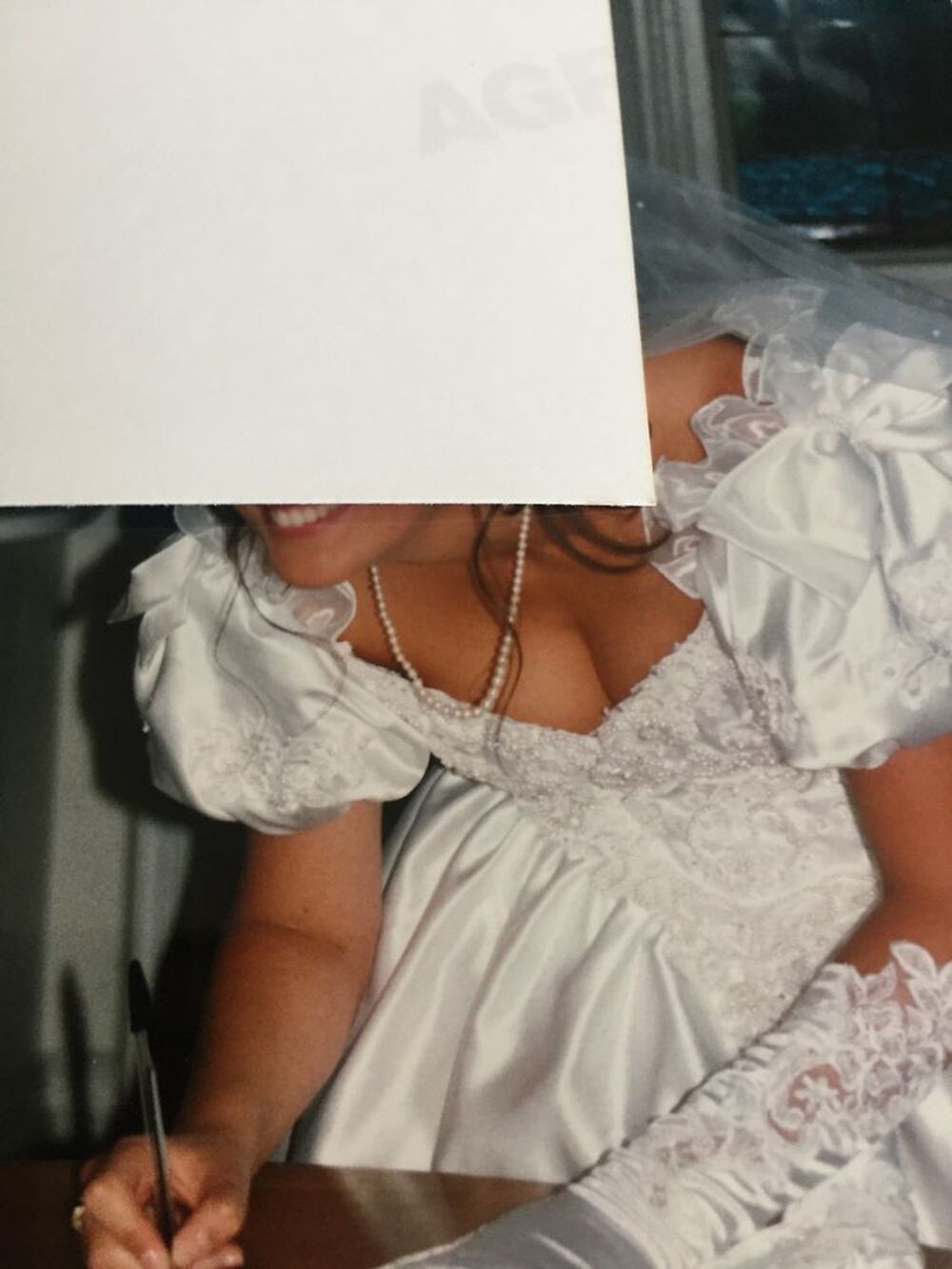 robe de mari&eacute;e Vêtements