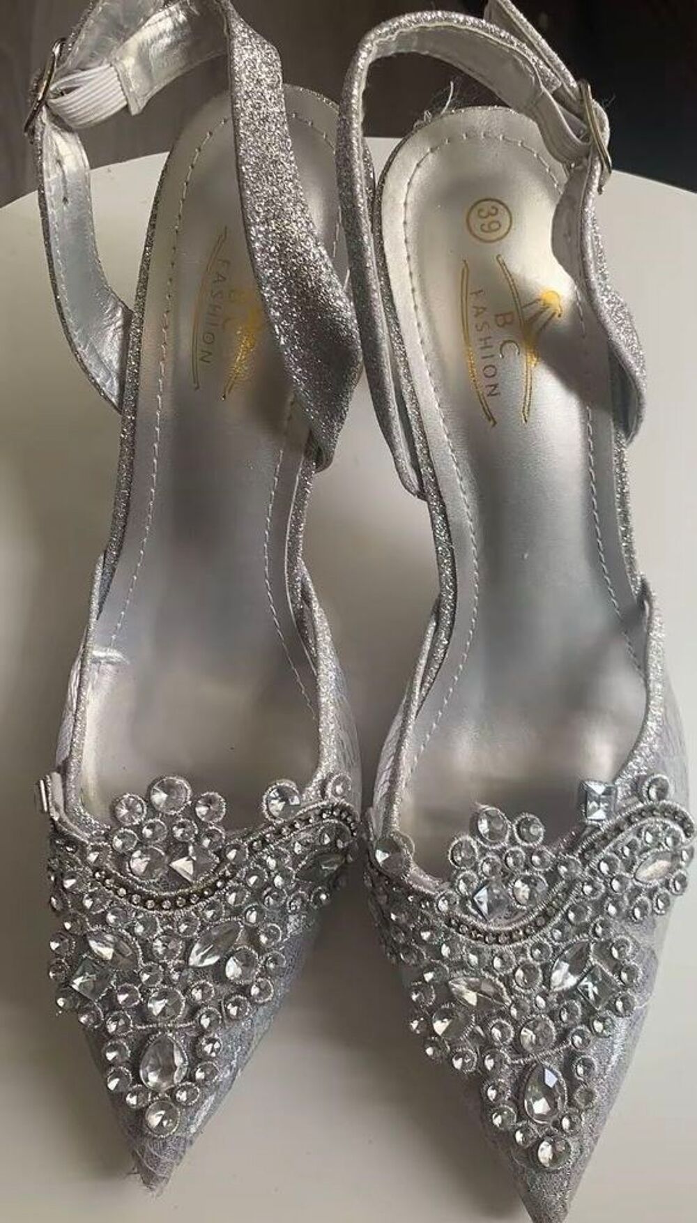 &eth;ŸOEŸChaussures &eacute;l&eacute;gantes &agrave; vendre Chaussures