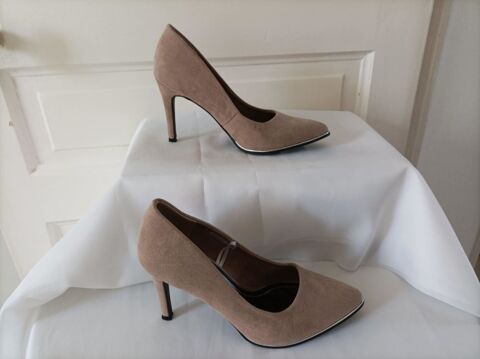 Escarpins tout cuir  GB Paris   couleur Camel 30 Troyes (10)