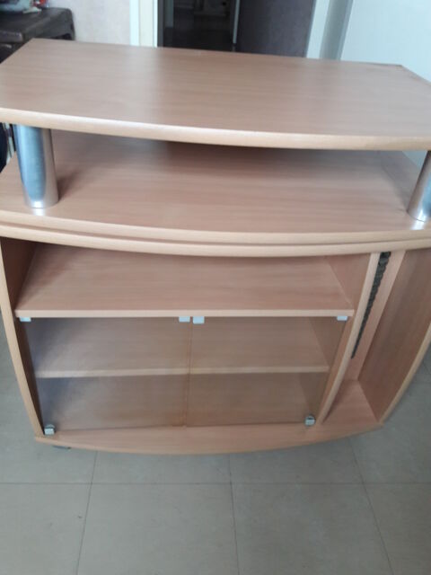Meuble tl sur roulettes avec plateau tournant 25 Vitry-sur-Seine (94)
