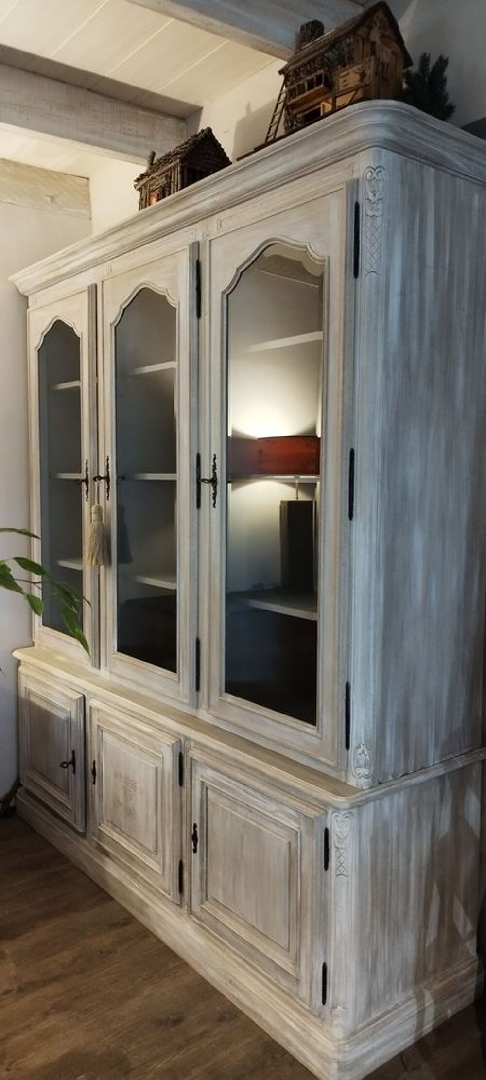 BIBLIOTH&Egrave;QUE RELOOK&Eacute;E Meubles