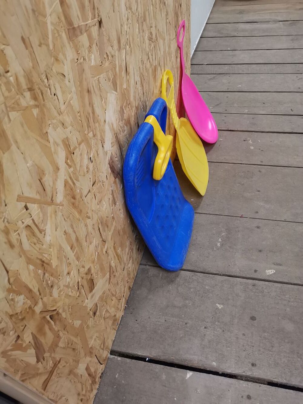 Lot de spatules &agrave; neige (luges) Sports