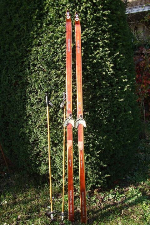 Anciens skis randonn�e nordique bois su�dois Edsbyn 215 cm 140 Gargenville (78)