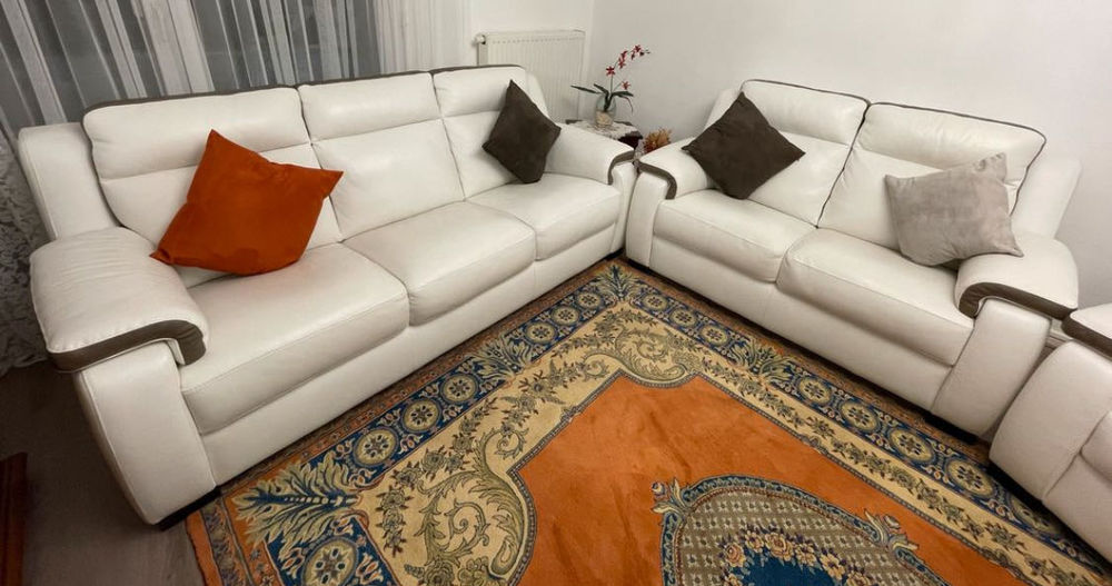 ensemble canap&eacute;s en cuir blanc Meubles