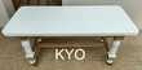 Table basse rectangulaire, bois blanc, roulettes, 110x47 Meubles