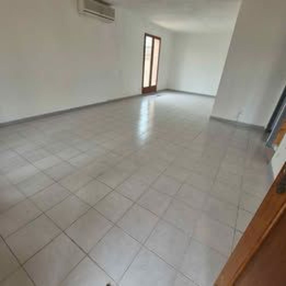 Vente Villa Villa 3 faces terrain sur Colombiers 34440 Colombiers