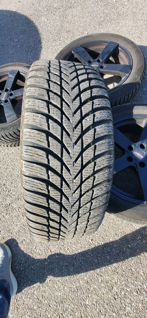 Pi&egrave;ces et &eacute;quipements Voiture Pi&egrave;ces et &eacute;quipements Voiture  occasion Eymeux 26730