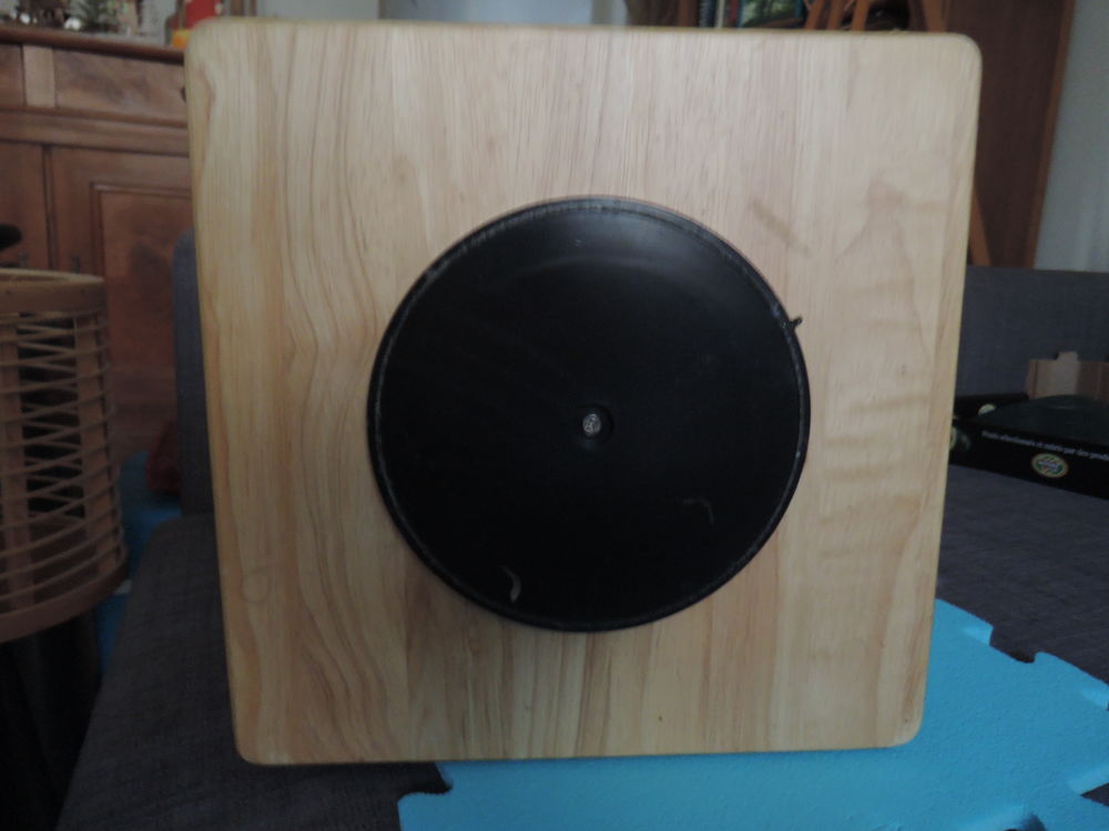 Tourniquet pour CD. Meubles