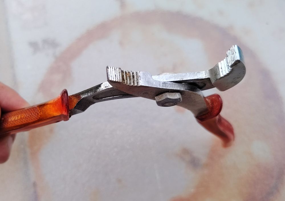 FACOM pince multiprise facom isoryl 176 Bricolage