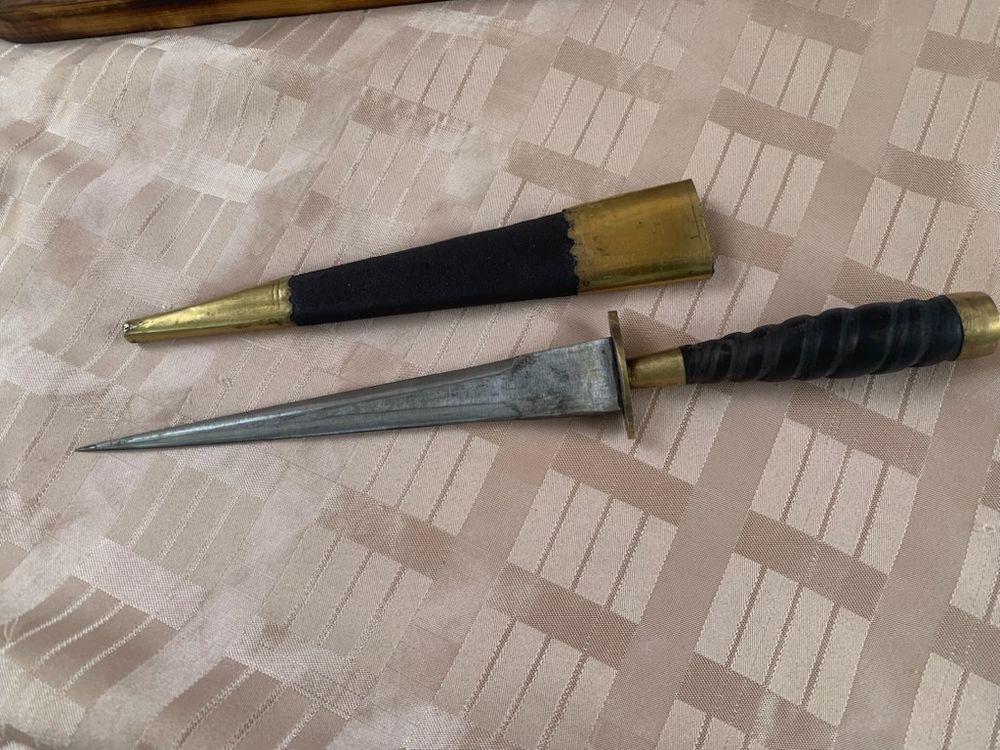 stylet corse de 28 cm 