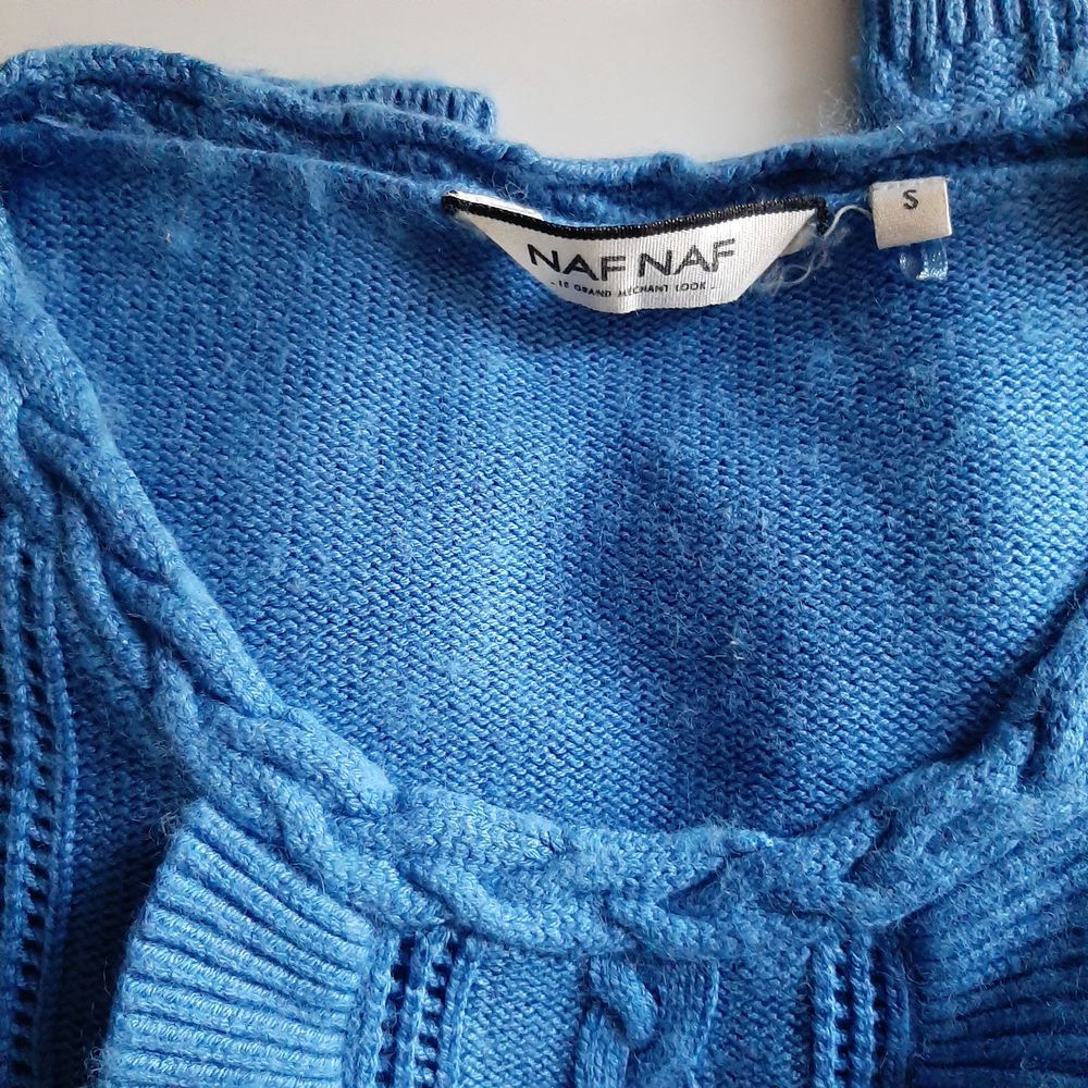 PULL FEMME NAF NAF TAILLE 36-38
Vêtements
