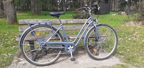 Velo femme 170 Vnissieux (69)