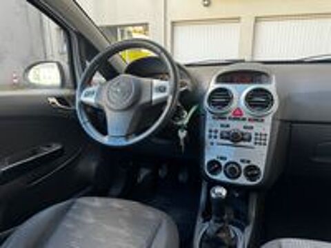 Corsa 1.4 - 100 ch Twinport Color Edition 2011 occasion 77340 Pontault-Combault