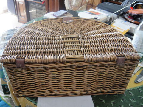 Panier pique nique Aix-en-Provence (13)