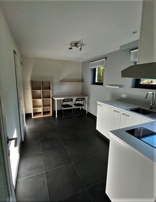  Appartement à louer 1 pièce 20 m²