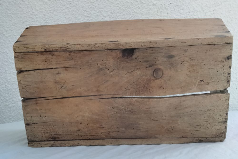 Boite en bois. Décoration