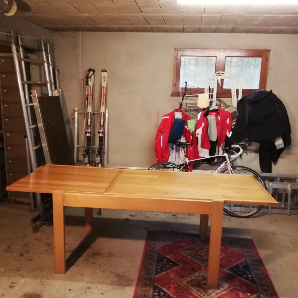 TABLE DE SALLE A MANGER Meubles