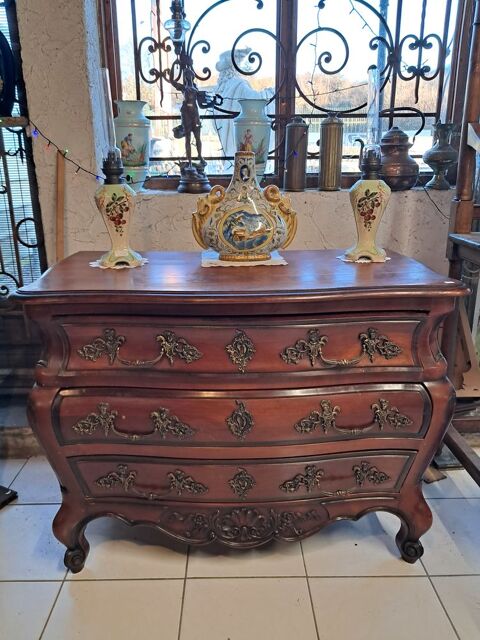 Commode ancienne galbe style Louis XV en acajou 495 Chteau-l'vque (24)