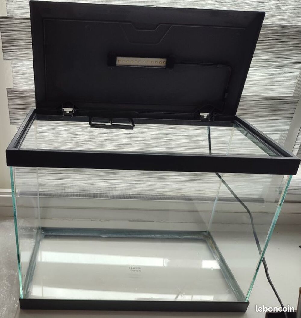 aquarium 20L + accessoires Jardin
