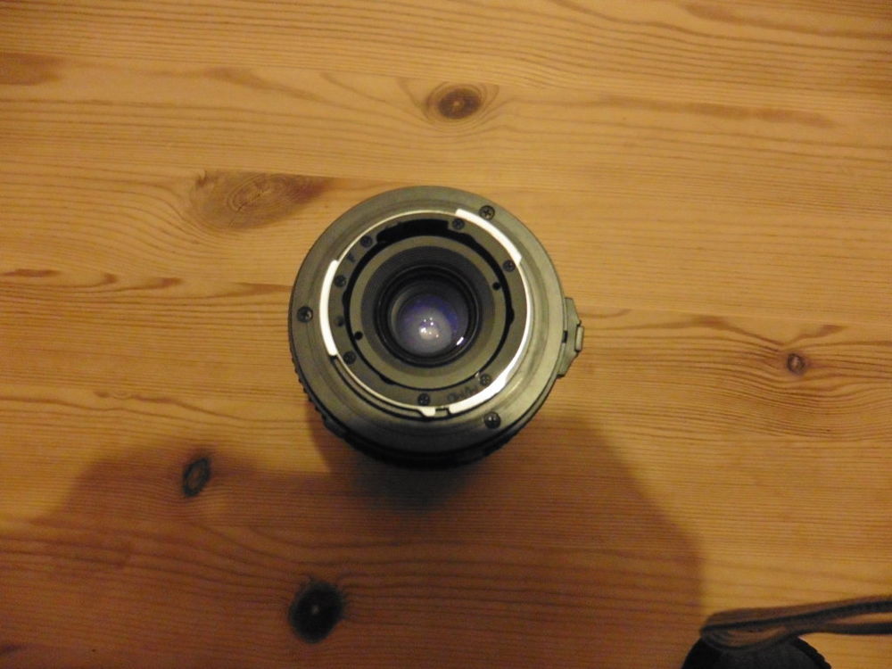Zoom Tokina 70-210. Photos/Video/TV
