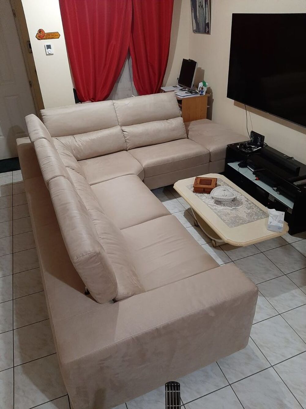 Canap&eacute; Poltronesof&agrave; d'angle beige en tissu ? excellent &eacute;tat Meubles