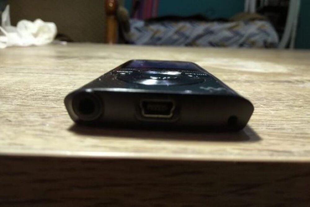 Petit lecteur MP3 SONY Walkman
Descriptif technique sony wa Téléphones et tablettes
