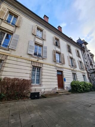  Appartement  louer 4 pices 124 m