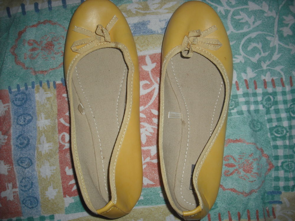 mocassin jaunes taille40 Chaussures