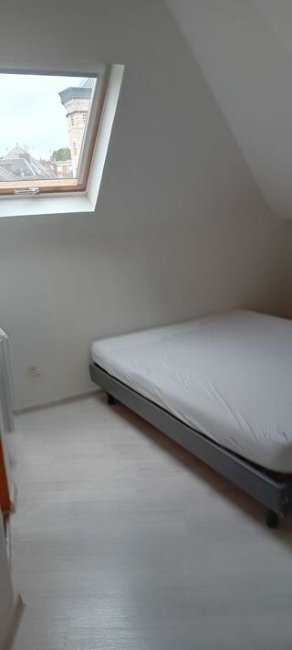  Appartement à louer 2 pièces 16 m²