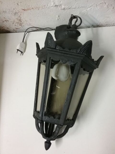 Luminaire extrieur a suspendre  25 Louvres (95)