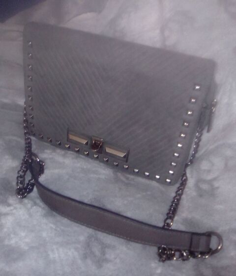 sac � main gris 9 Beauchamp (95)